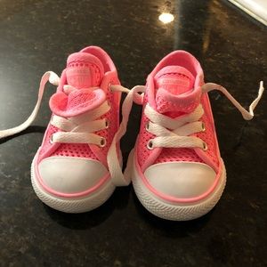 Toddler converse all stars